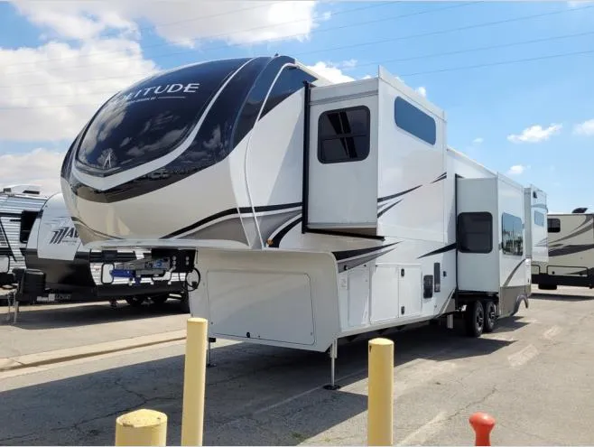 2026 Grand Design Solitude 390RK - Photo 3