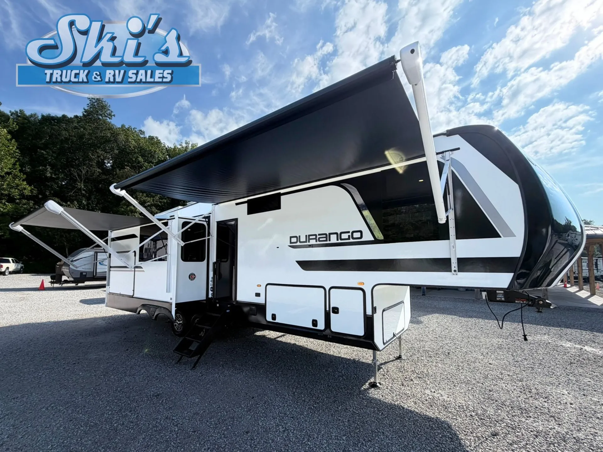2027 K-Z Durango D302RLT - Photo 3
