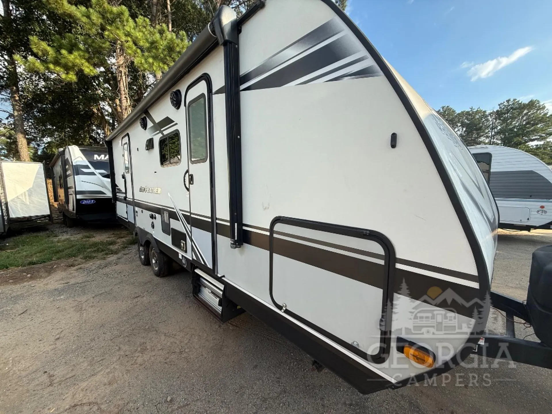 2021 Jayco Jay Feather 22RB - Photo 2
