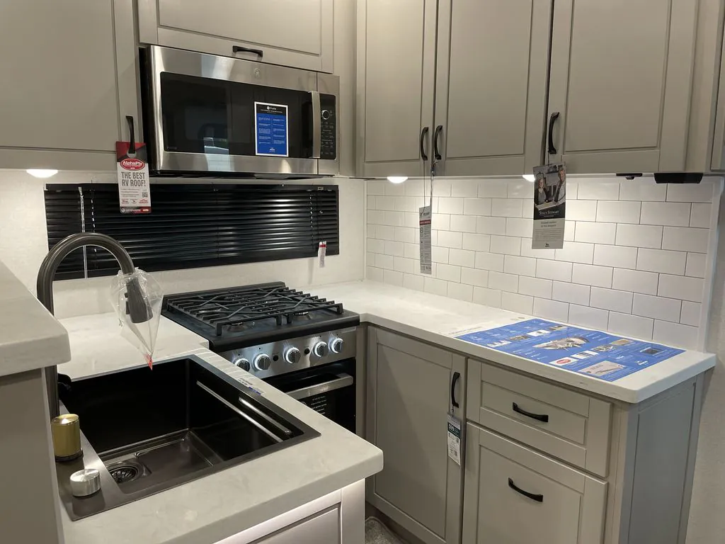 2026 Jayco North Point 395DSDB, Photos photo 52