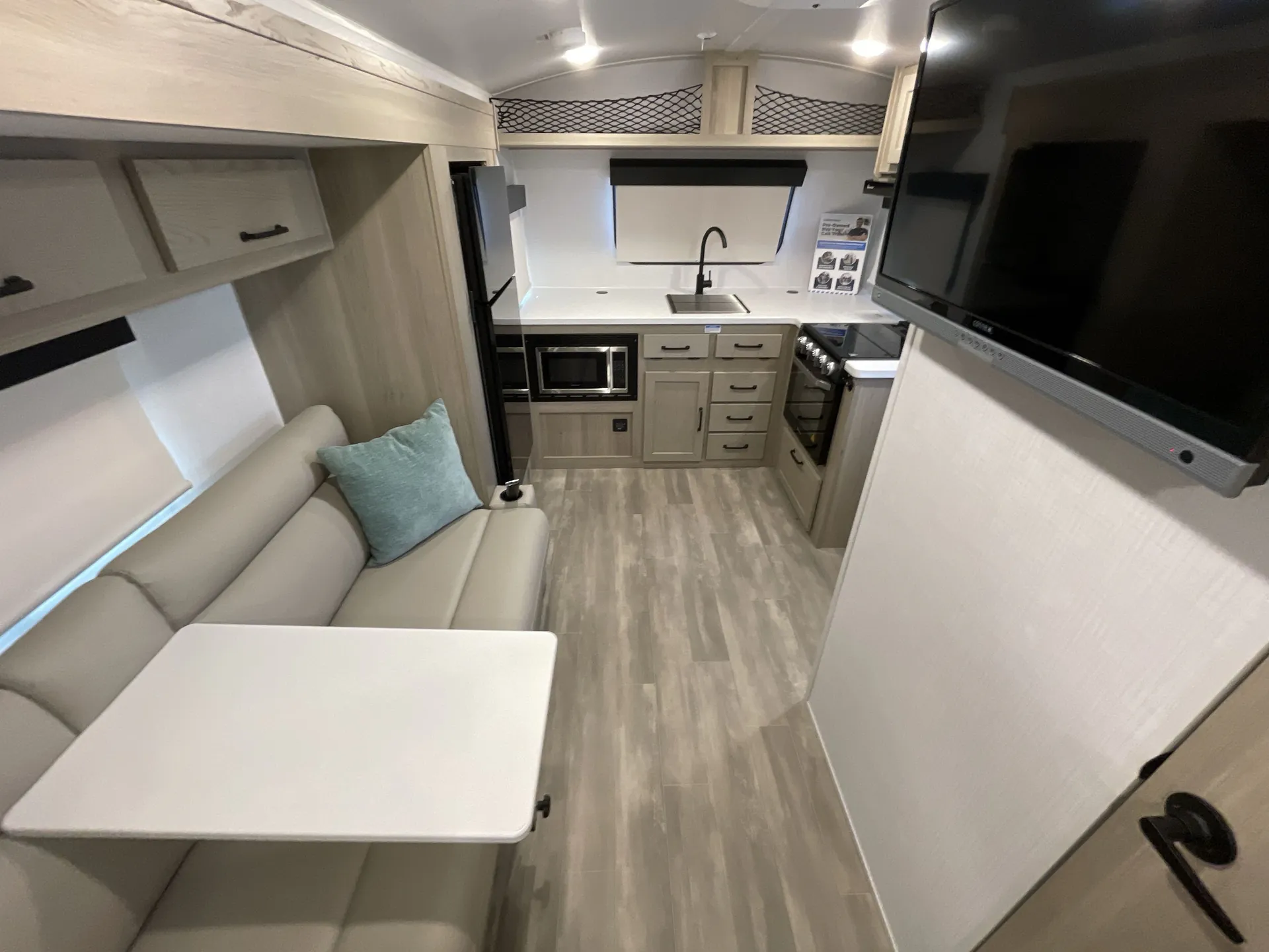 2024 Forest River Rockwood Geo-Pro G20FKS — passenger seat