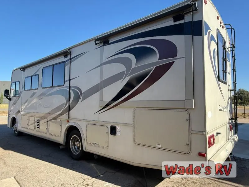 2018 Forest River RV Georgetown 3 Series 30X3 - Photo 4