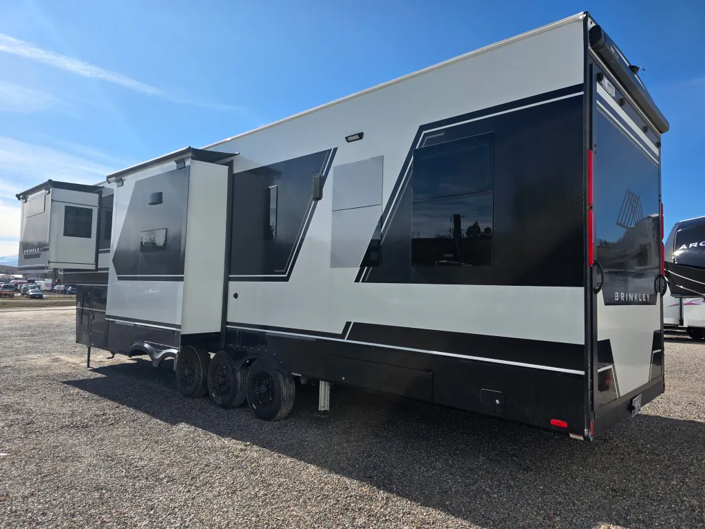 2024 Brinkley Model G 3500, Photos photo 6