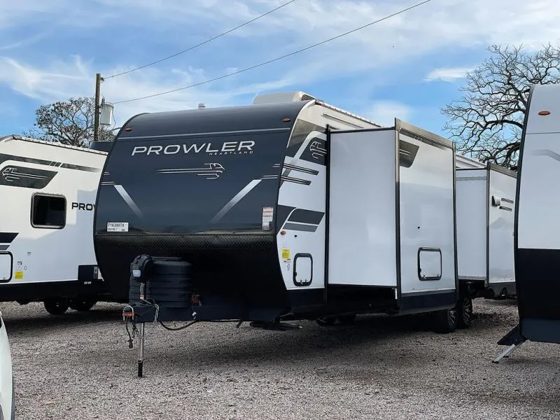 2026 Heartland Prowler 3301RLT - Photo 4