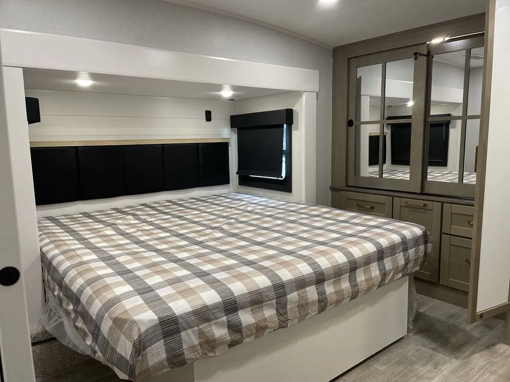 2026 Jayco Eagle 321RSTS, Photos photo 33