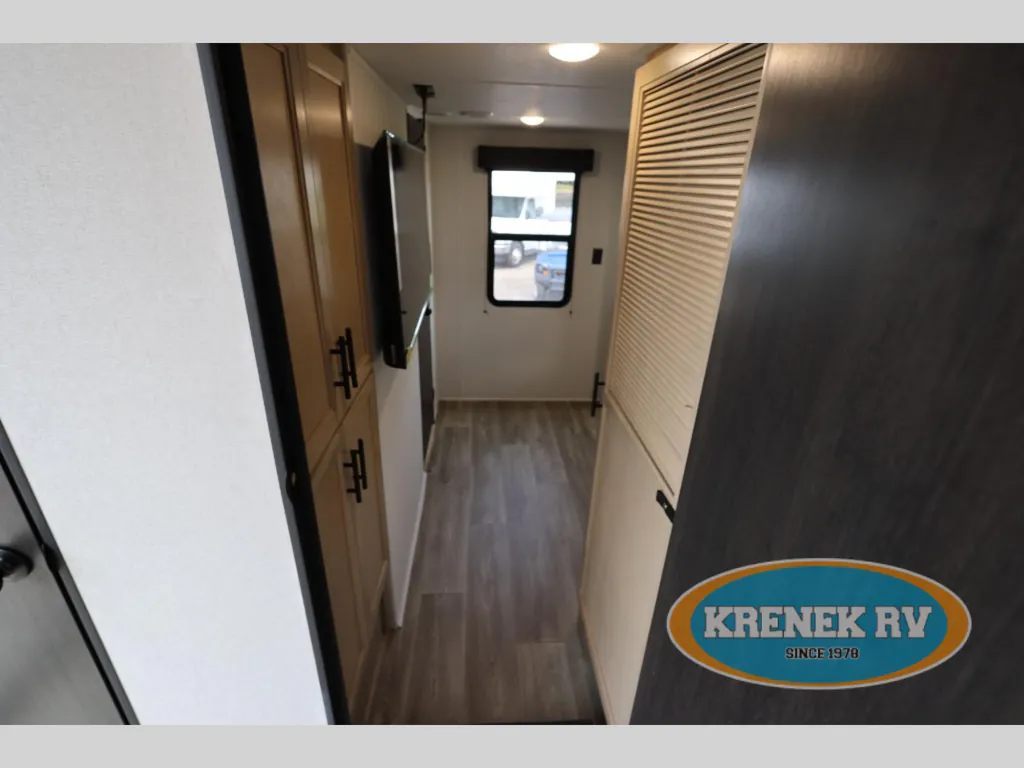 2027 Forest River Cherokee Timberwolf 39DC, Photos photo 67