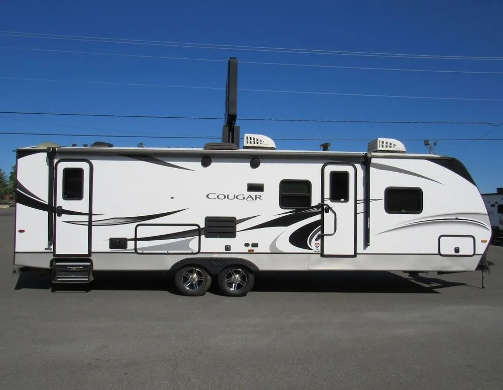 2020 Keystone Cougar Half-Ton 29BHS - Photo 2