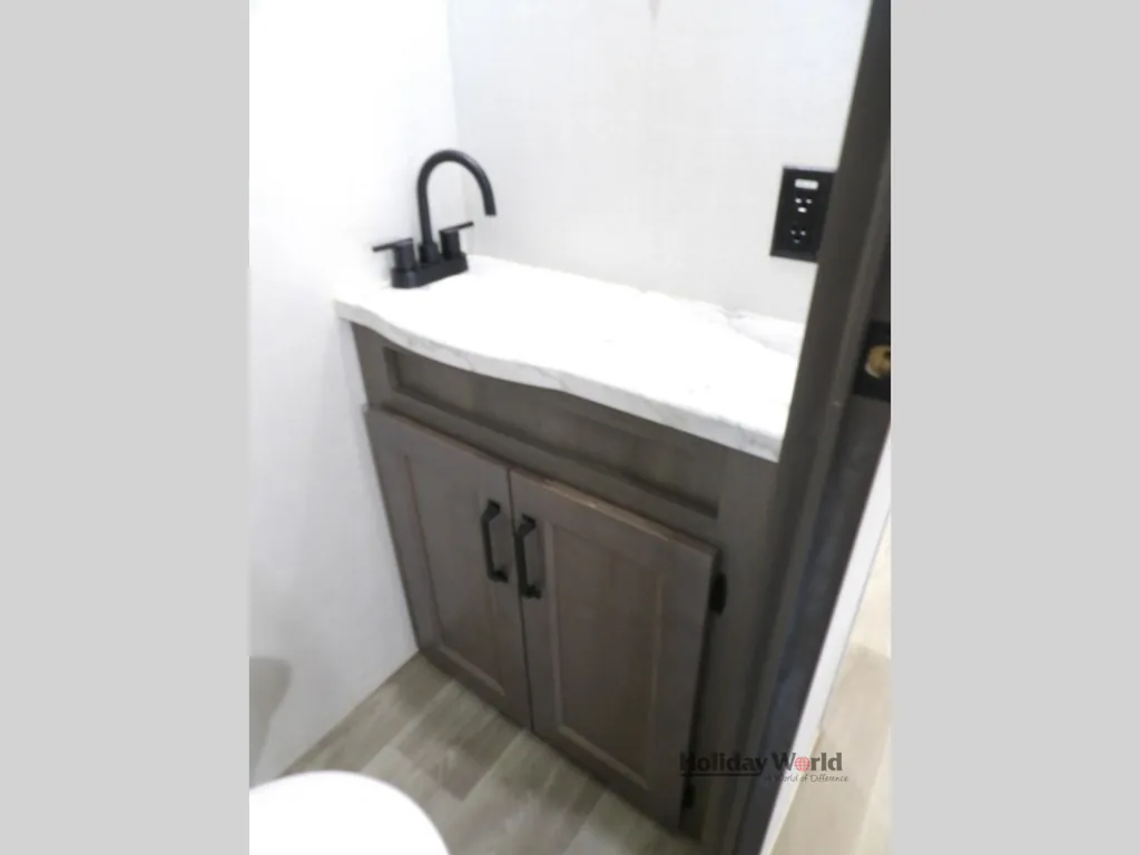 2024 Grand Design Transcend Xplor 321BH, Photos photo 17