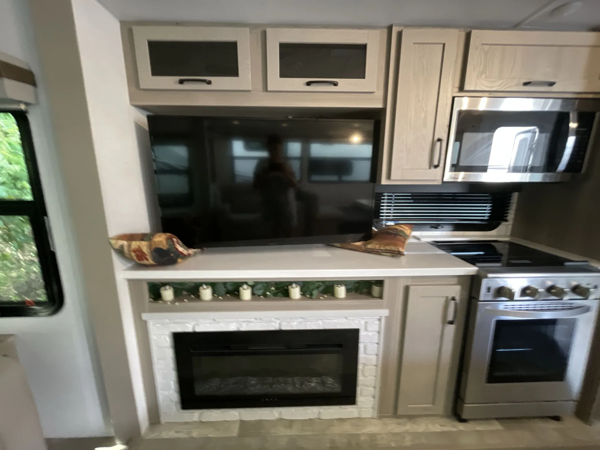 2024 Forest River Rockwood Signature 361RL — living area main