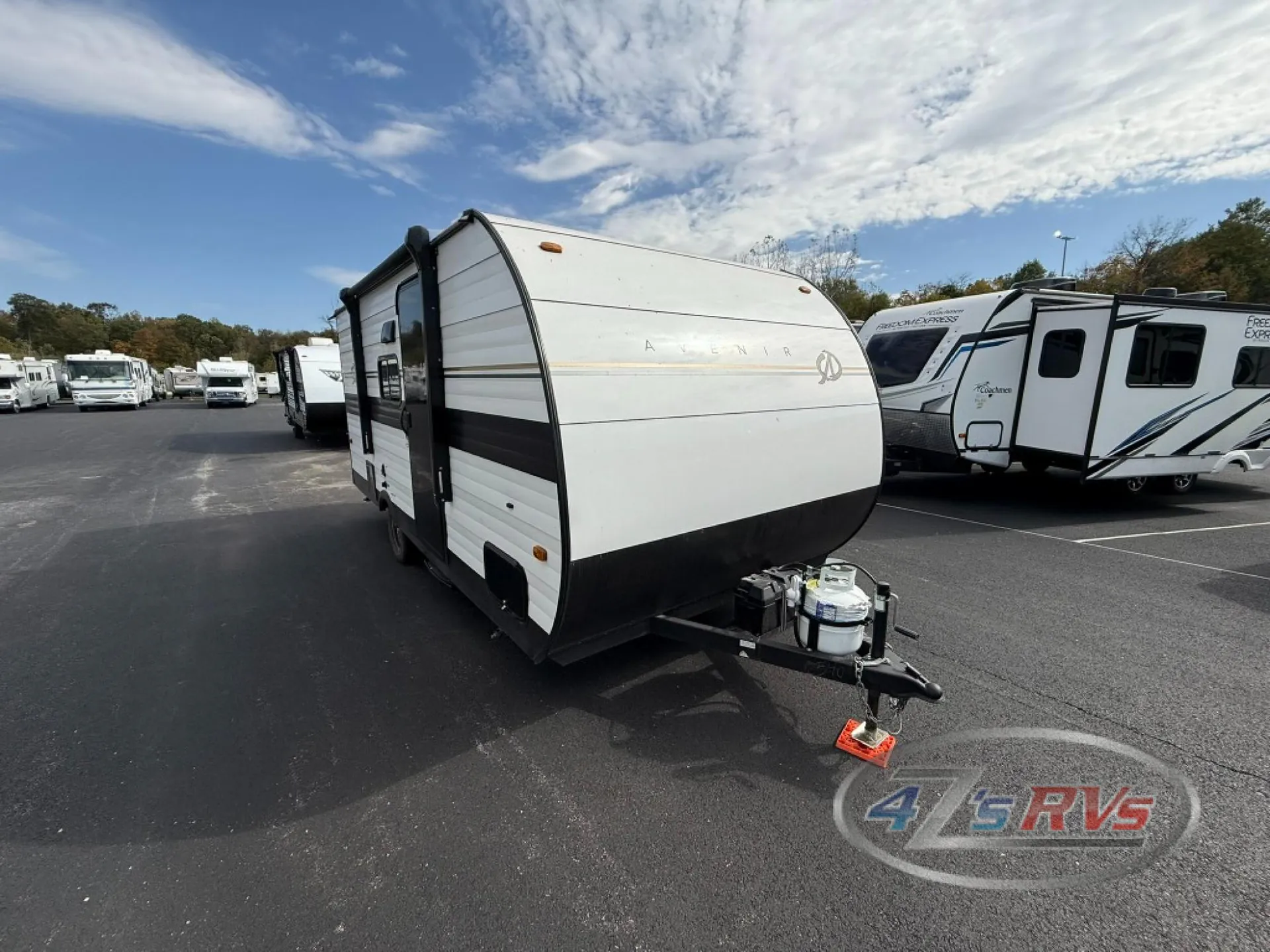 2025 Cruiser RV Avenir 17BH - Photo 2
