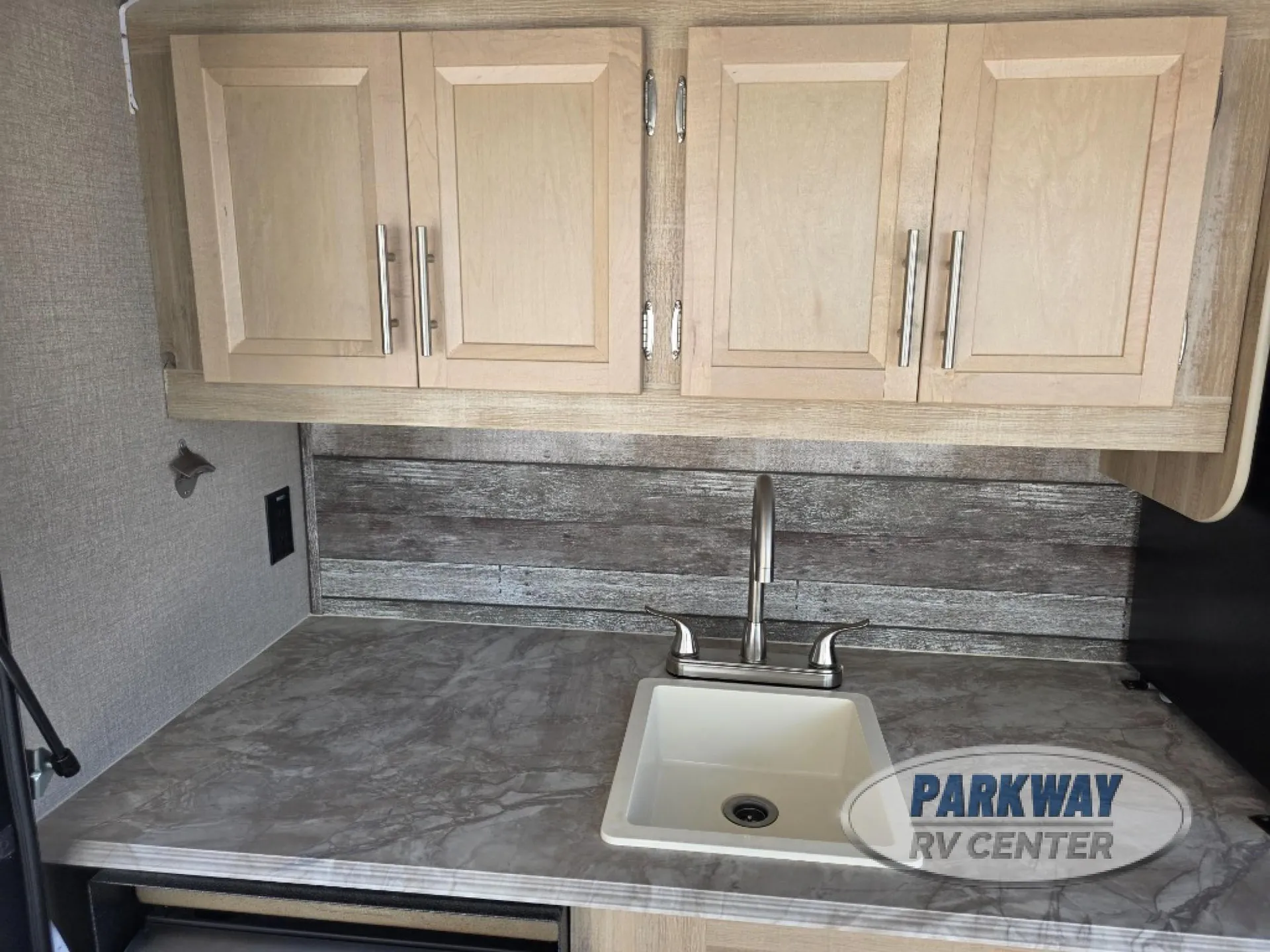 2022 Coachmen Catalina Legacy Edition 323BHDSCK - Photo 3