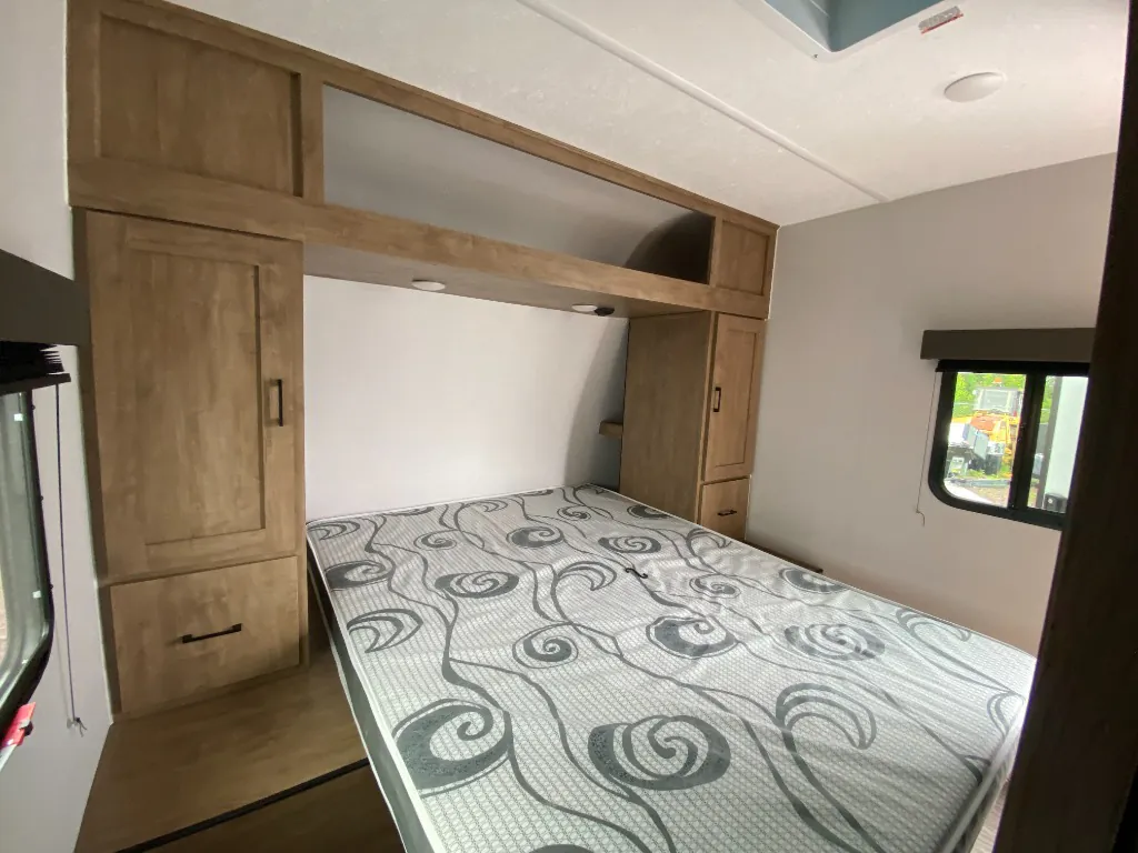 2024 Coachmen Freedom Express Select 29SE, Photos photo 43