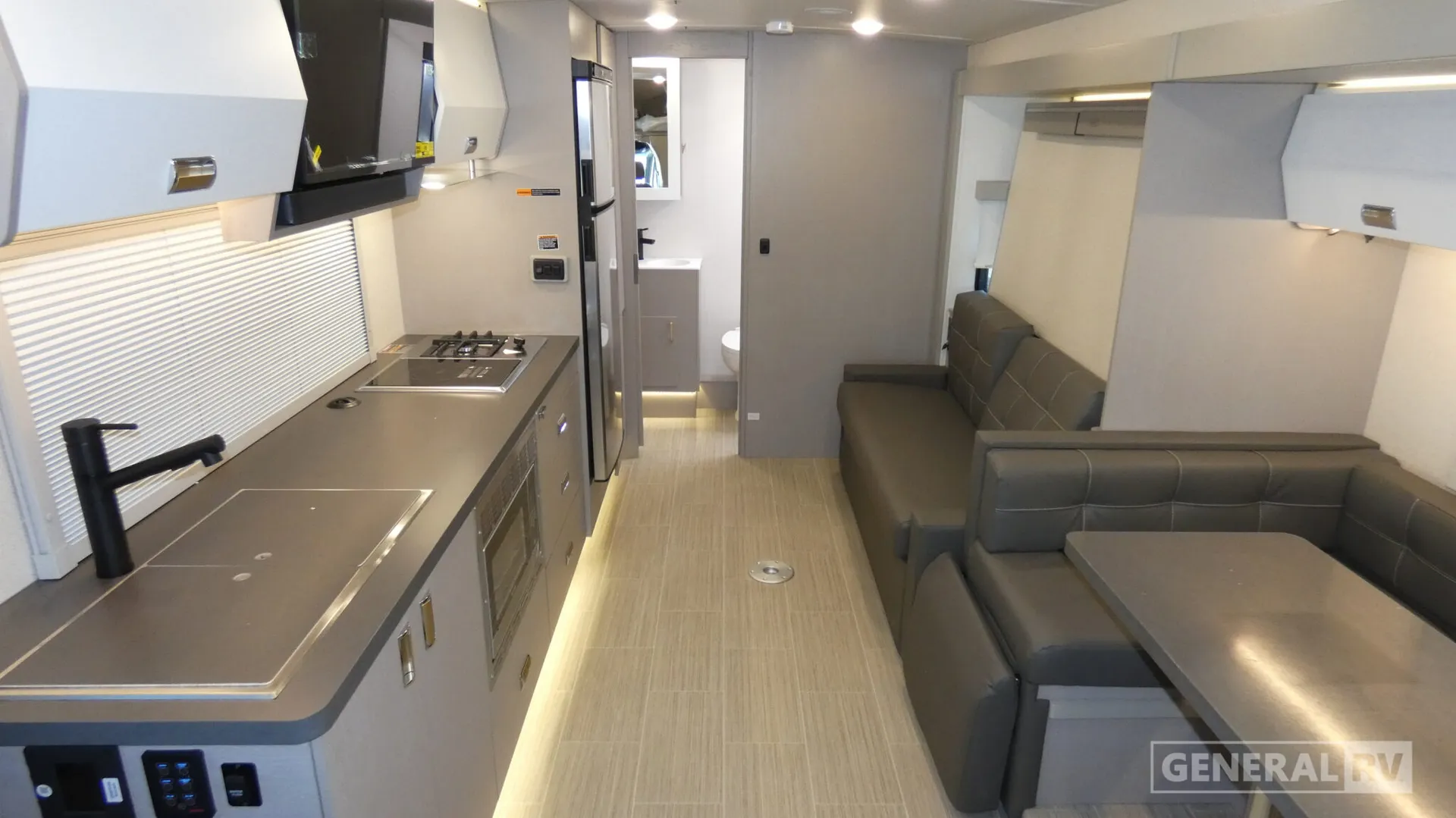 2027 Winnebago View 24D - Photo 3