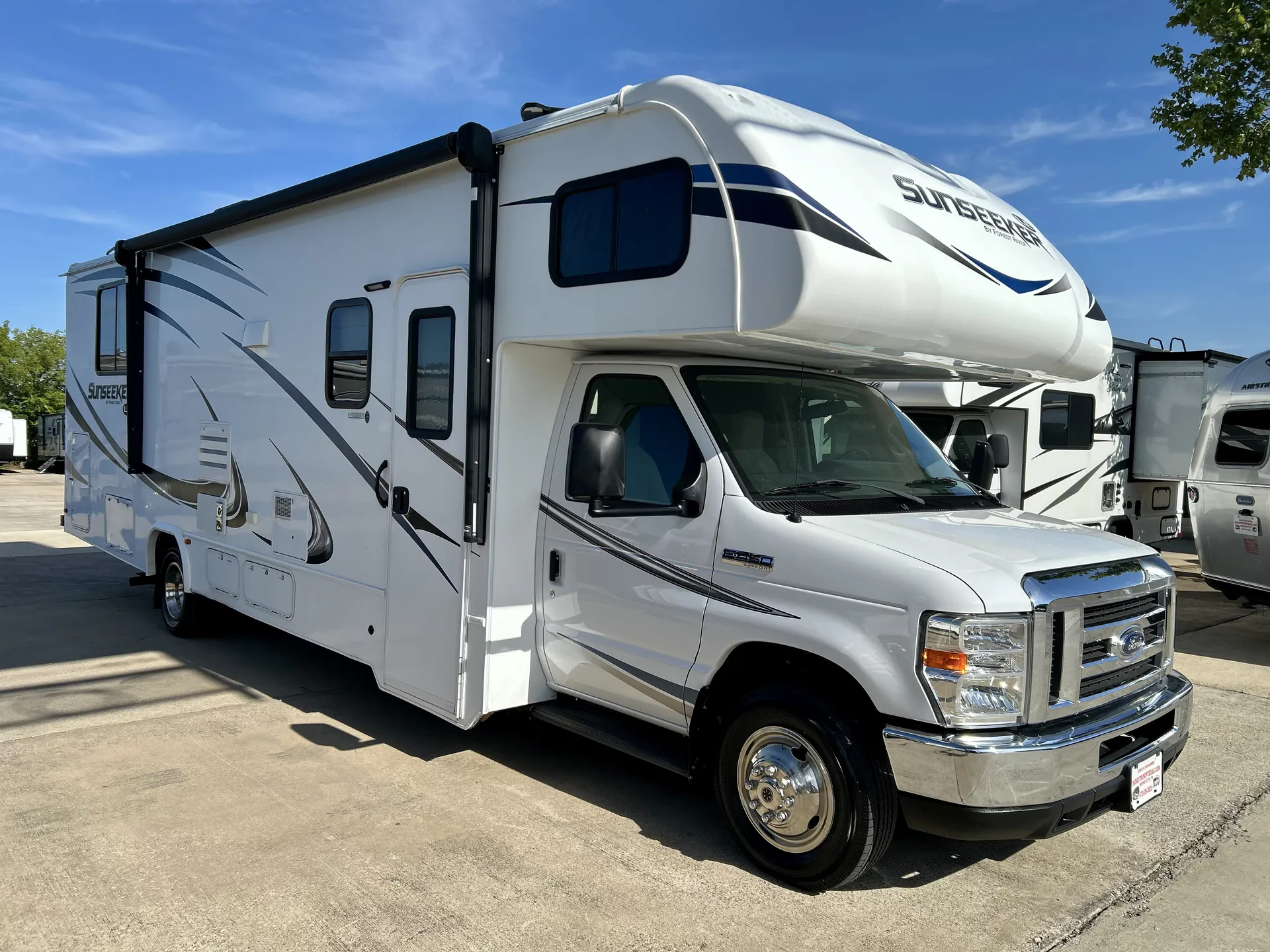 2018 Forest River Sunseeker 2850S - Photo 3