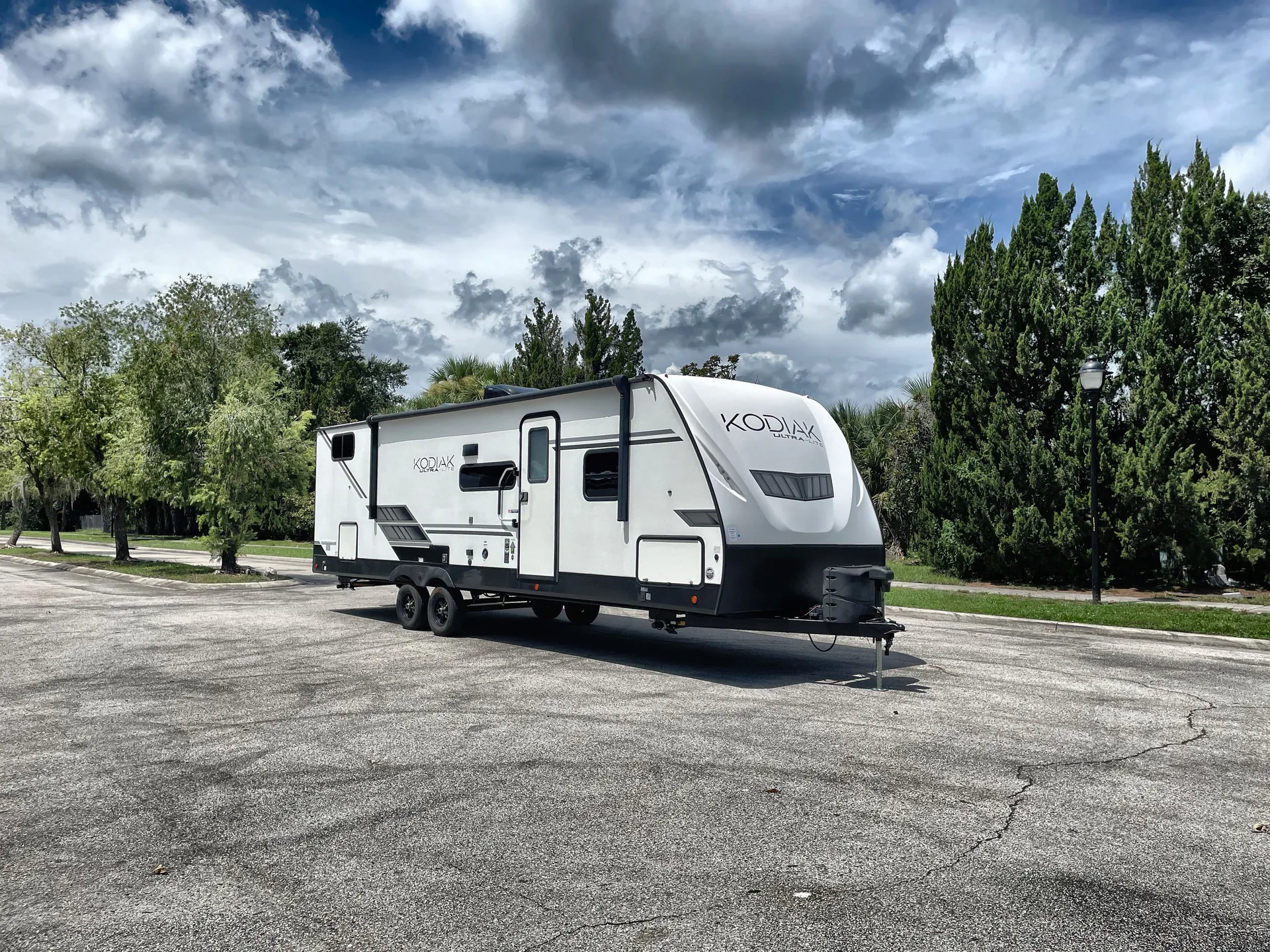 2022 Dutchmen Kodiak Ultra-Lite 283BHSL - Photo 2