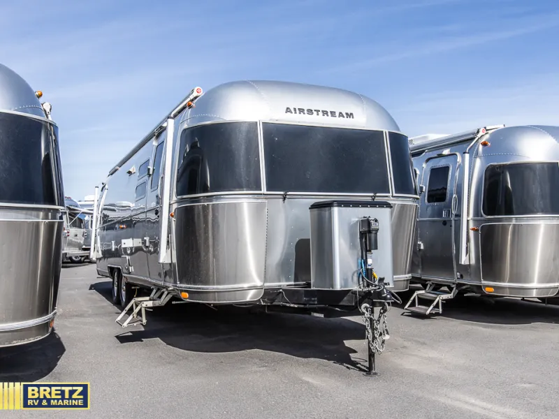 2024 Airstream Globetrotter 30RB - Photo 2