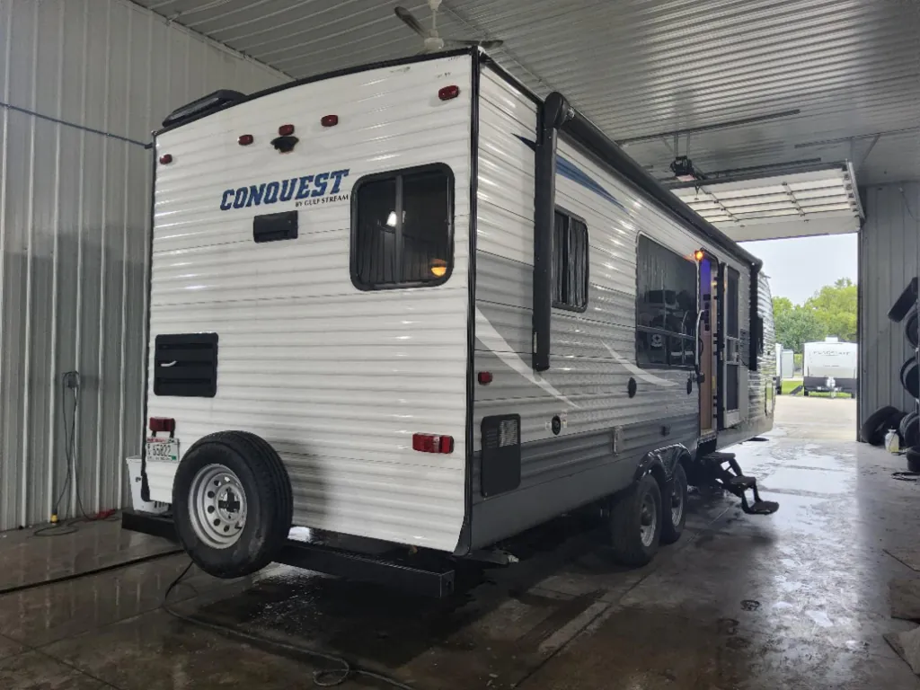 2018 Gulf Stream Conquest 295SBW, Photos photo 7