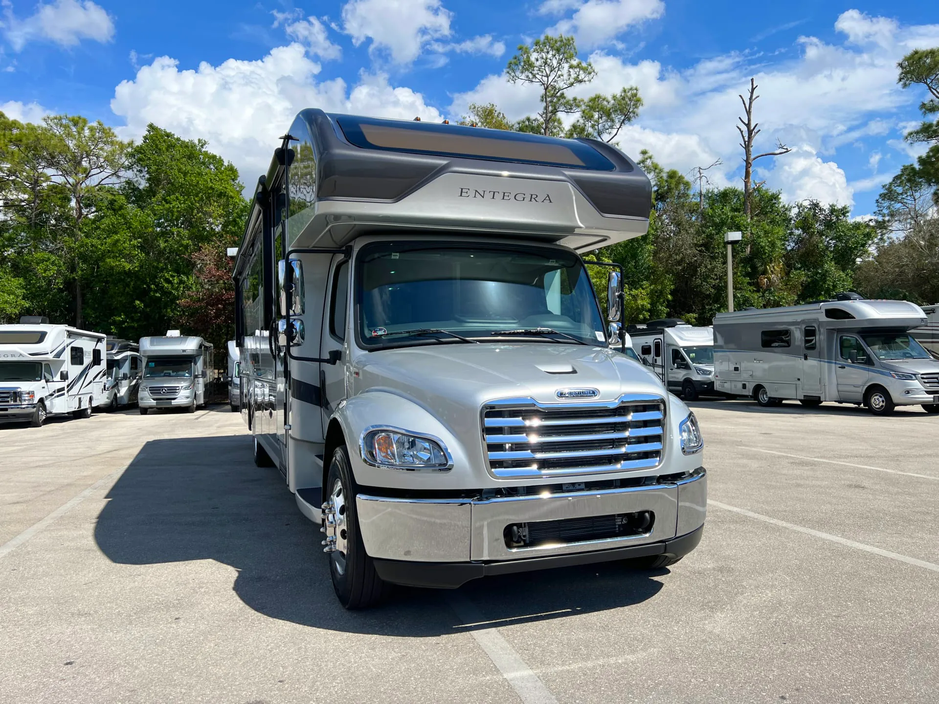 2026 Entegra Coach Accolade 37M dealer photo 1 from La Mesa RV Center
