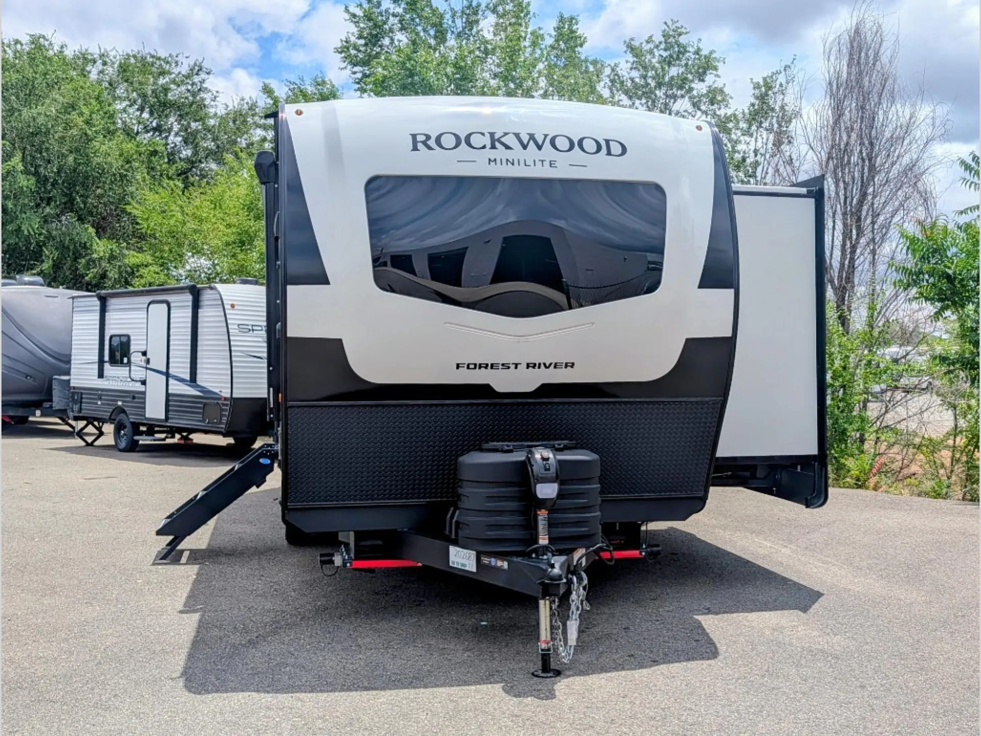 2027 Forest River Rockwood Mini Lite 2523MBR — Photo 7