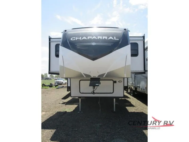 2023 Coachmen Chaparral 334FL - Photo 4