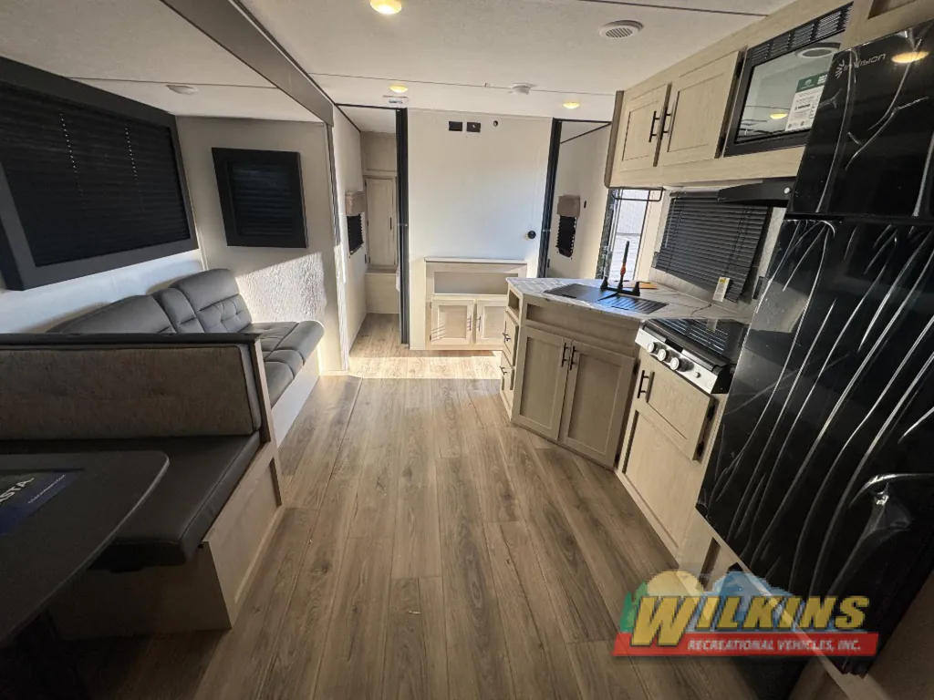 2026 Shasta RVs i-5 Edition 527BHS, Photos photo 10