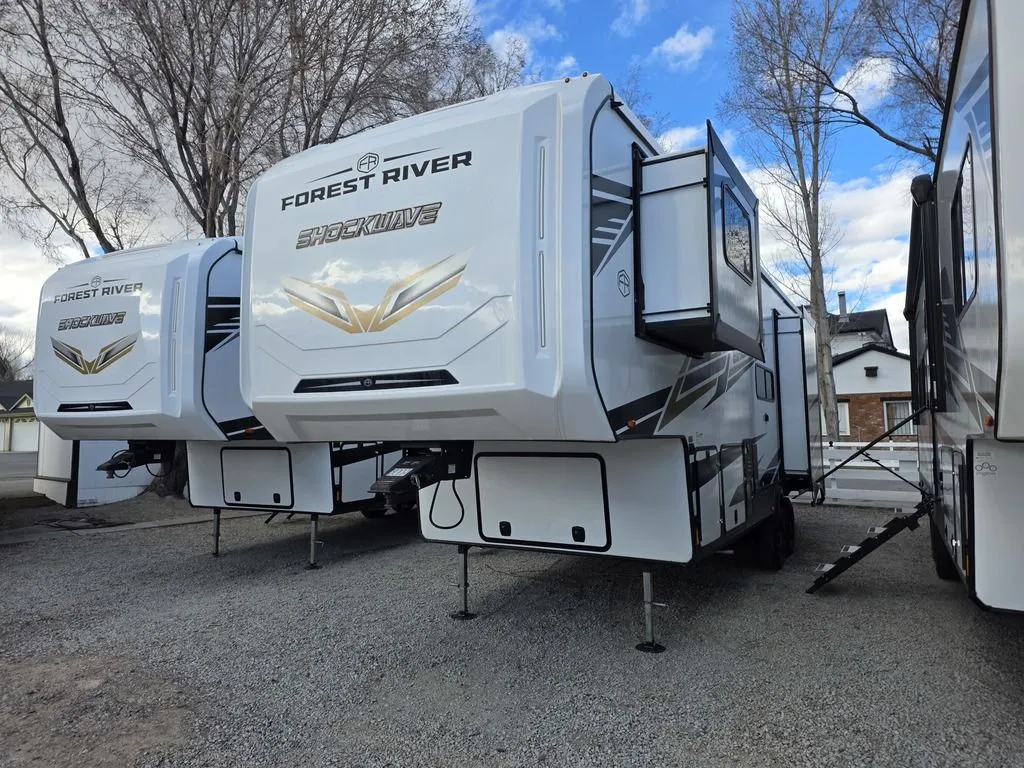 2026 Forest River Shockwave 2800 - Photo 4