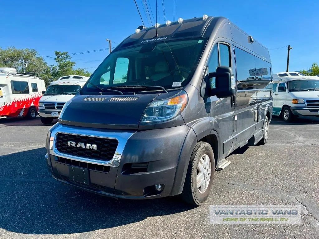 2021 Roadtrek Ram Pro Master Used    Zion SRT - Photo 2