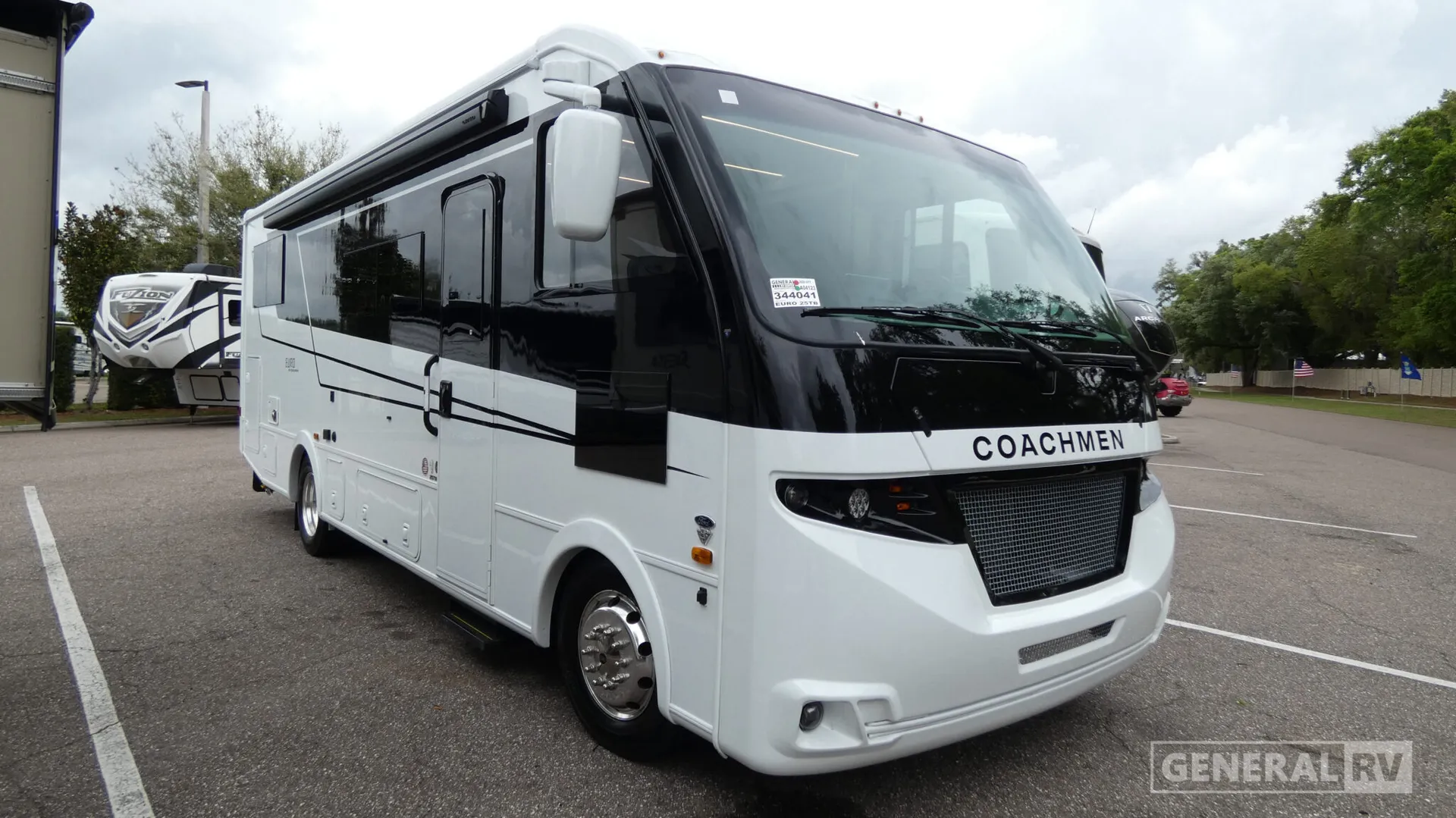 2026 Coachmen Euro 25TB - Photo 2