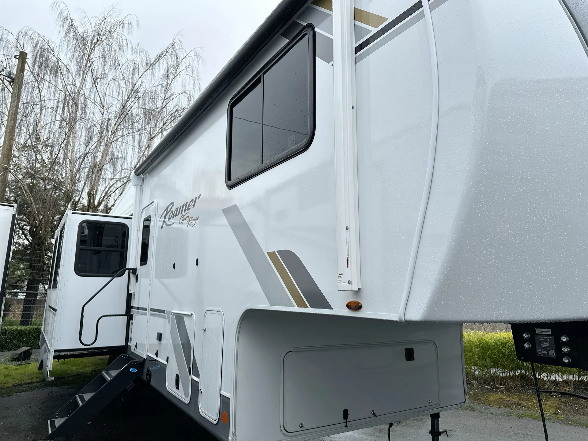 2026 highland ridge Roamer 29RLDS - Photo 2
