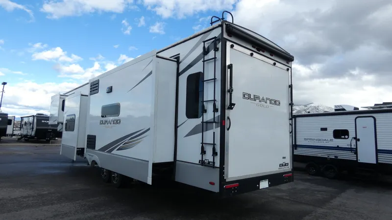 2024 KZ Durango Gold G382MBQ - Photo 4