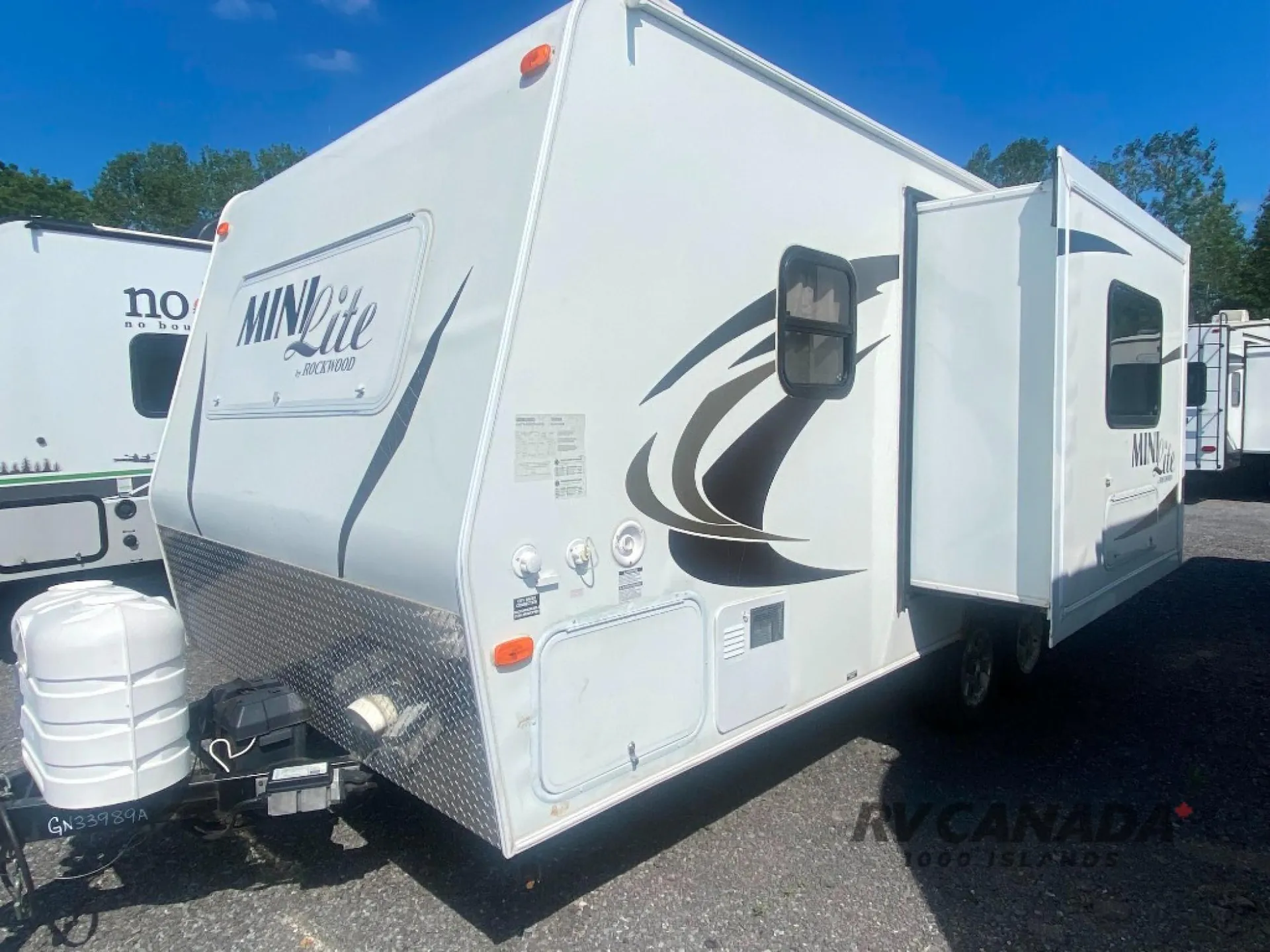 2012 Forest River Rockwood Mini Lite 2109S - Photo 3