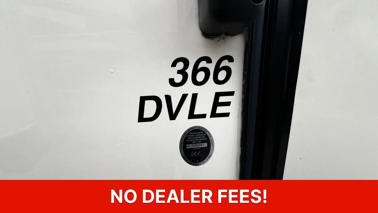2021 Forest River Cardinal Ltd 366DVLE - Photo 4