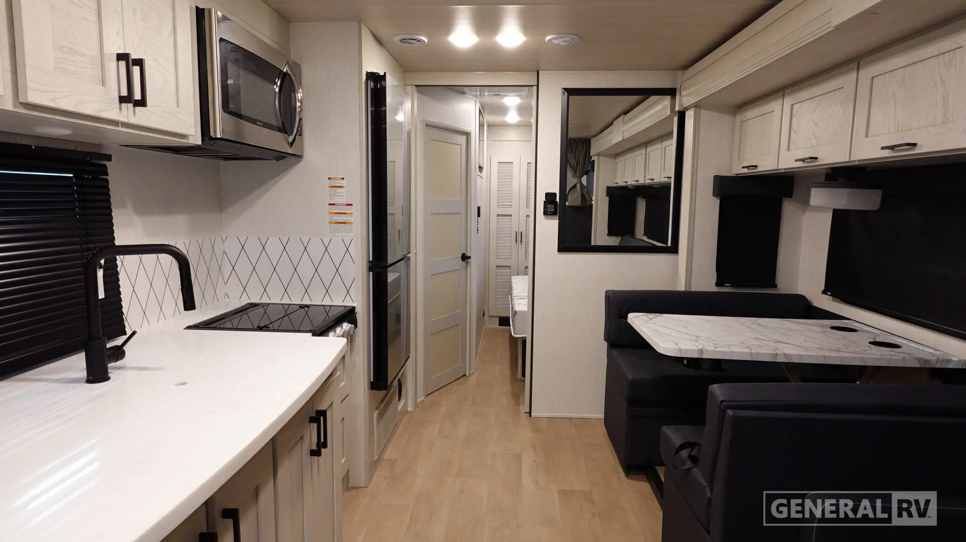 2027 NeXus RV Maximus 34MX - Photo 3