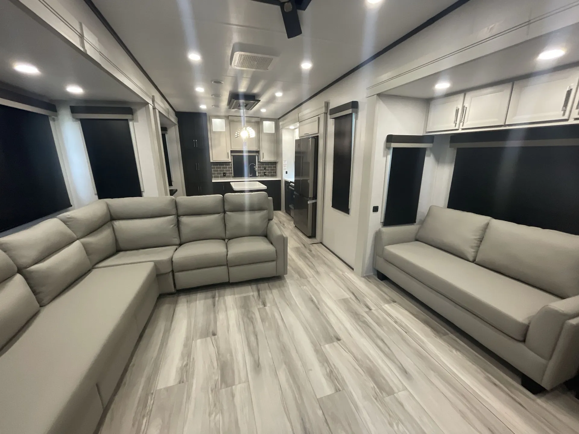 2026 Keystone Avalanche 366LS — living area main