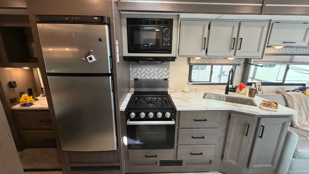 2025 Thor Motor Coach Freedom Traveler A29, Photos photo 8