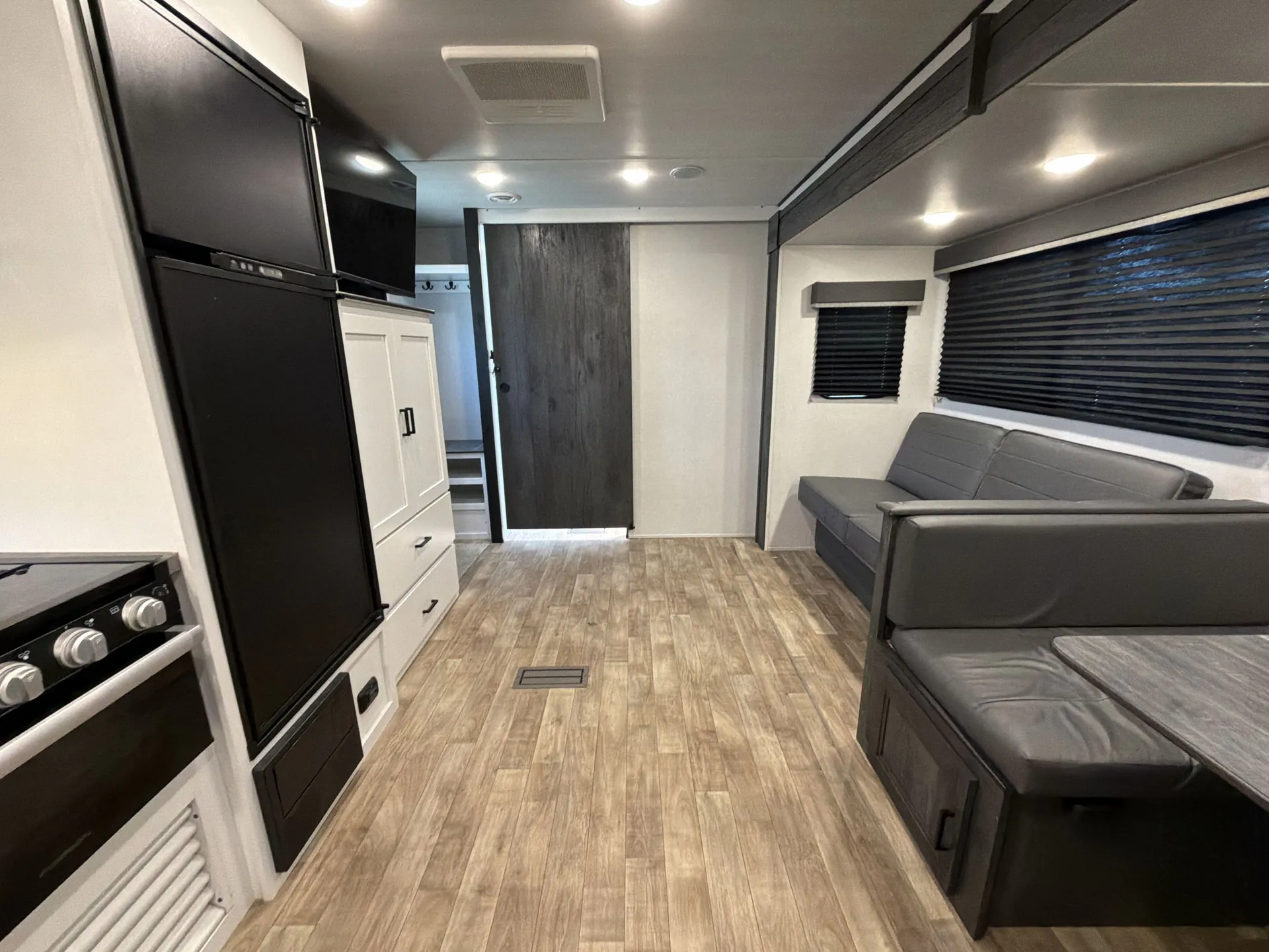 2024 Keystone Hideout 24RBSWE — living area main