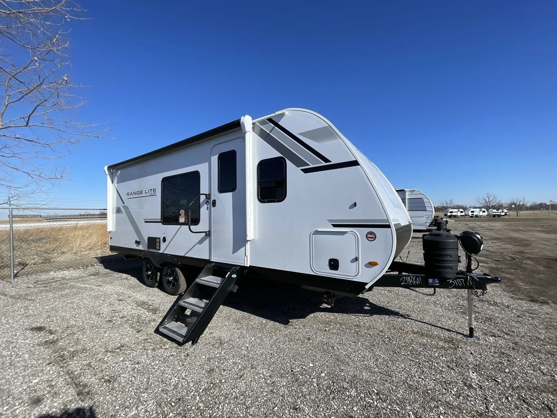 2026 Highland Ridge Range Lite 211RKM - Photo 2