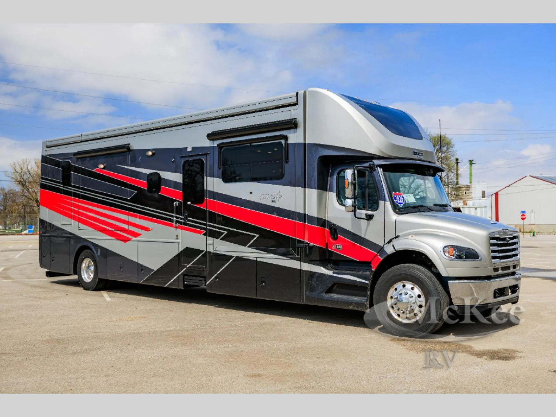 2026 Newmar Super Star 4059 - Photo 2