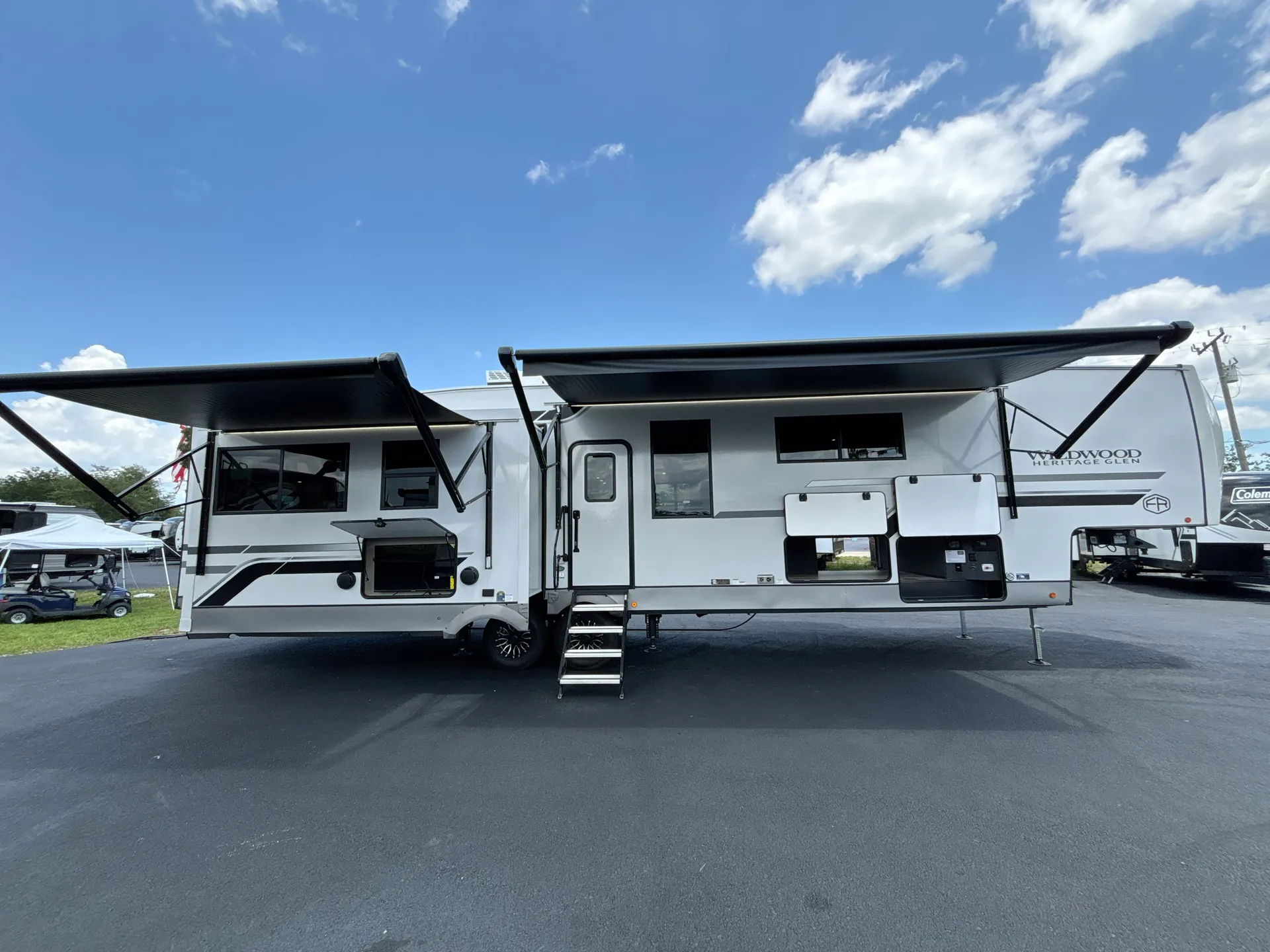 2027 Forest River Wildwood Heritage Glen 380WDR — campside
