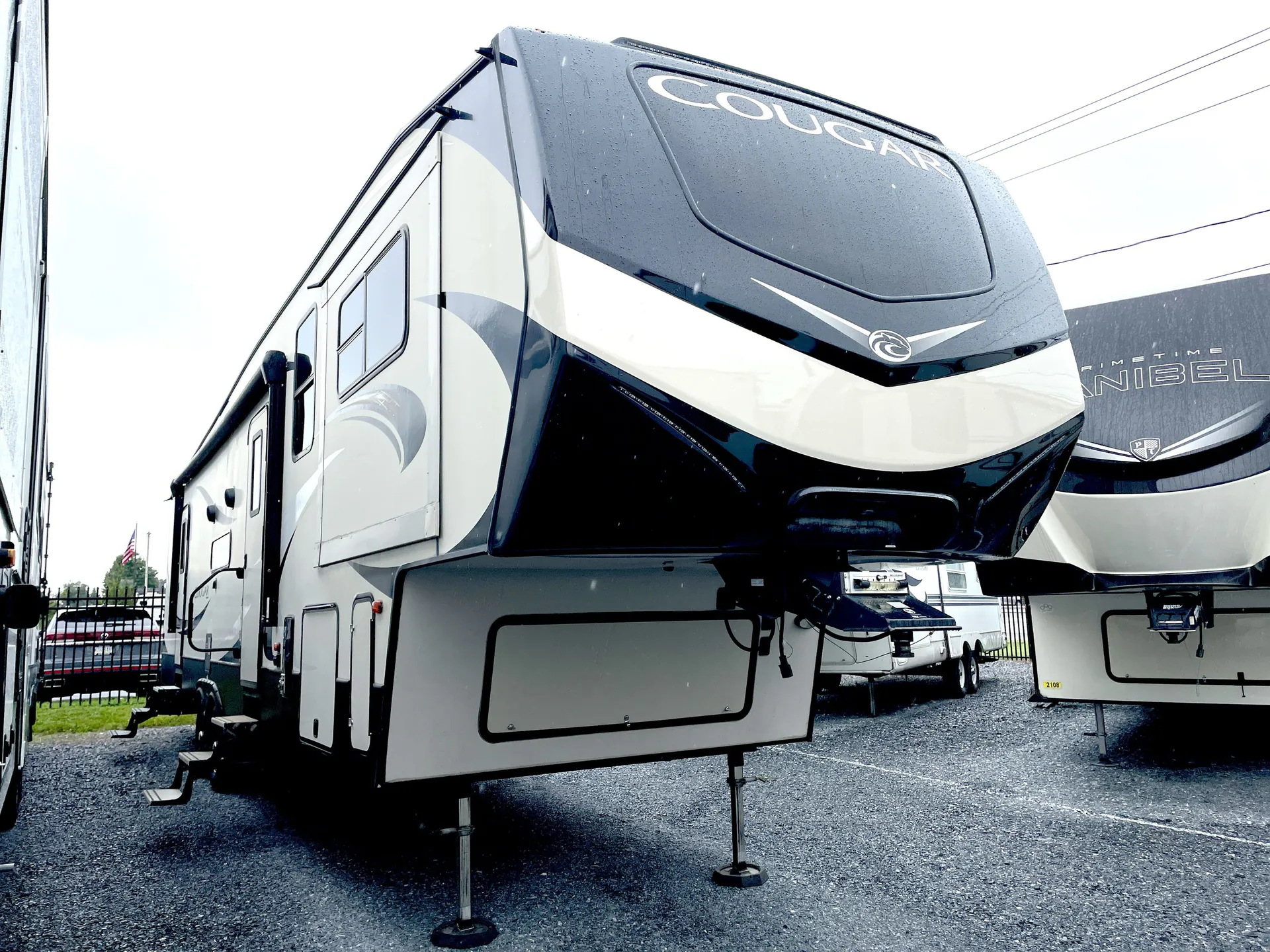 2018 Keystone Cougar 367FLS - Photo 2