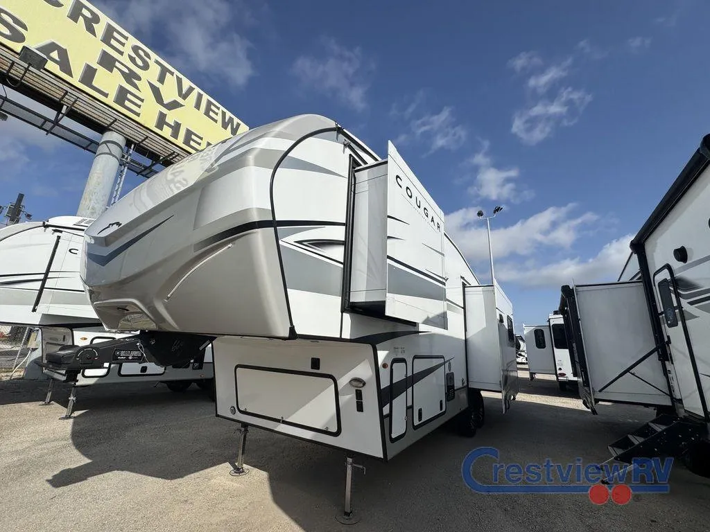 2025 Keystone Cougar Half-Ton 27SGS - Photo 4