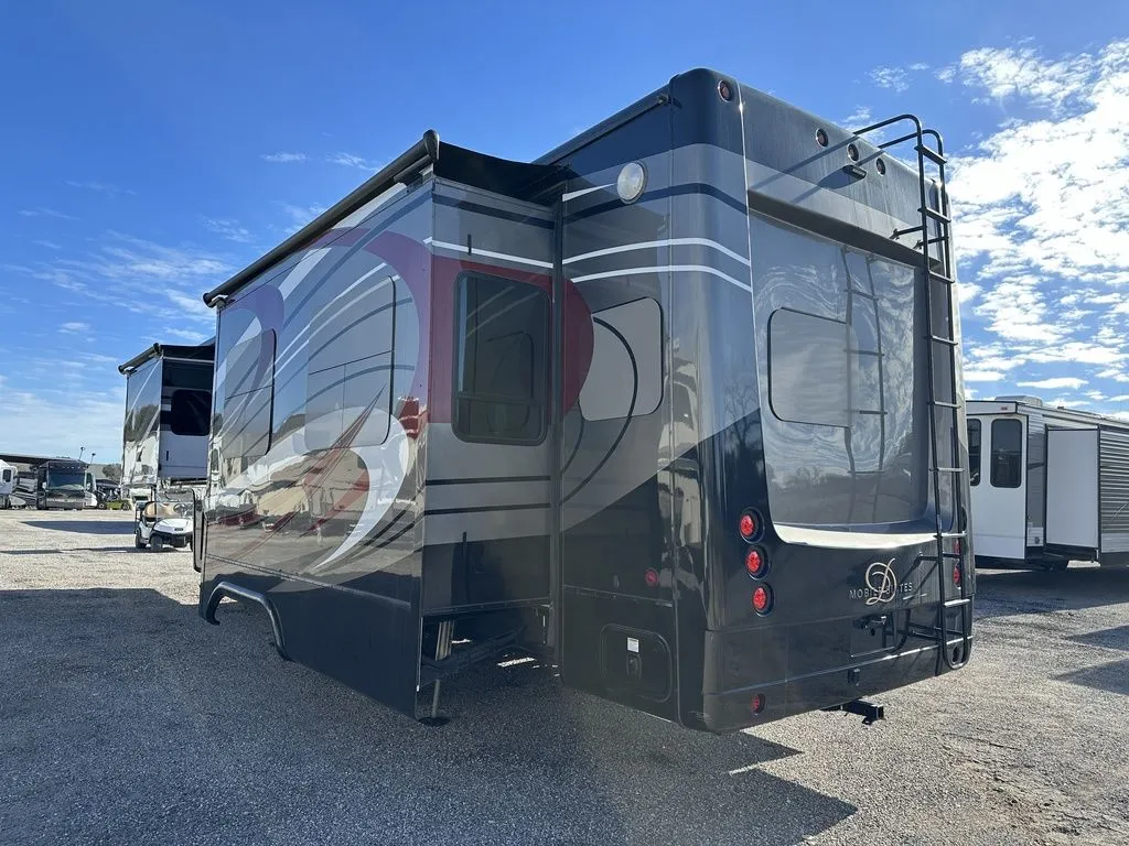 2021 DRV Mobile Suites 36 - Photo 4