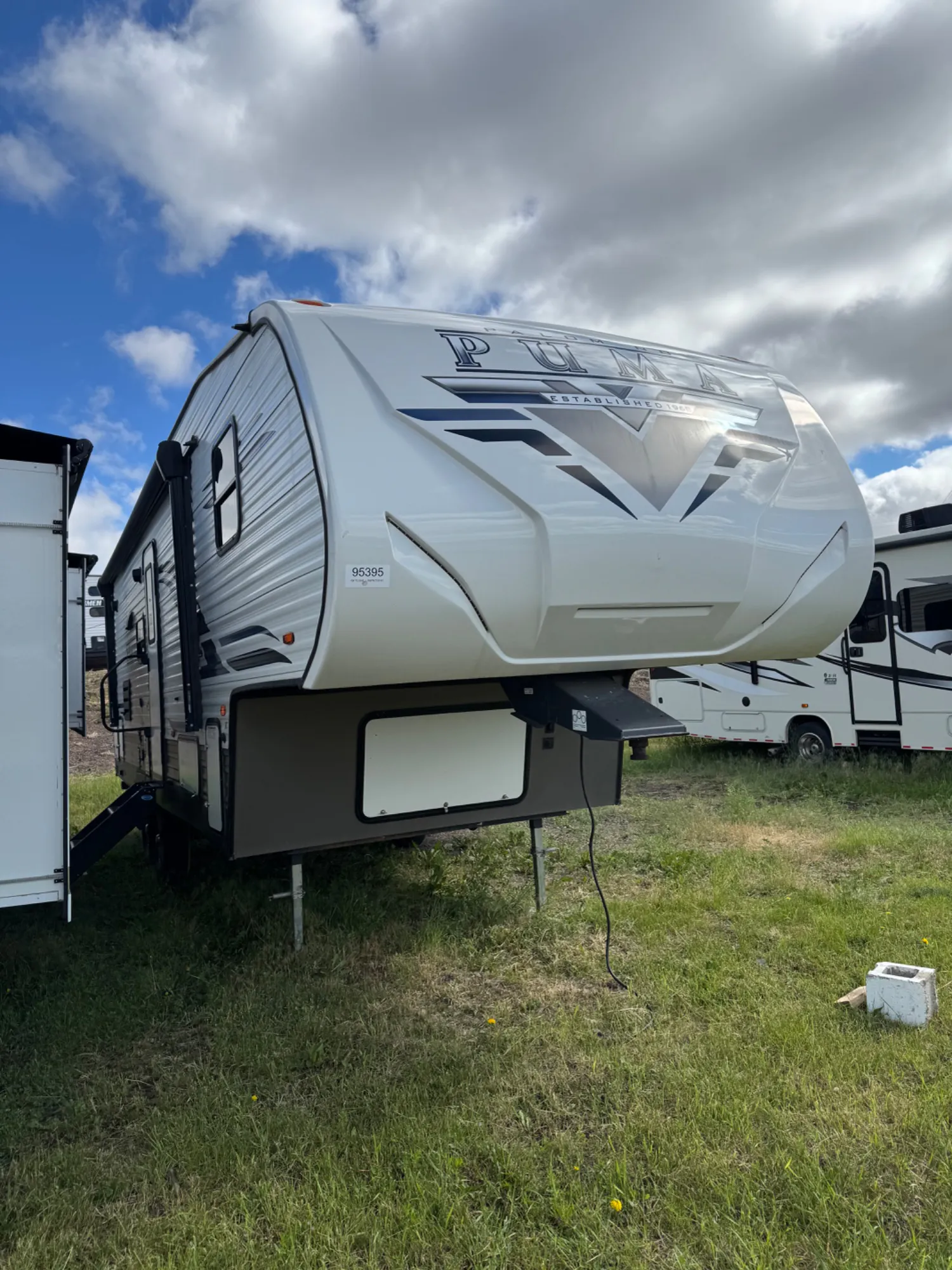 2022 Palomino Puma 257RESS - Photo 3
