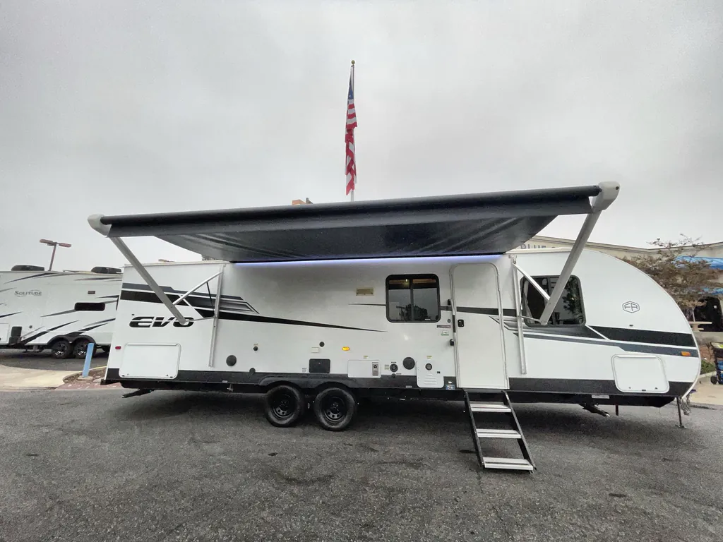 2025 Forest River EVO Lite 2700BHX, Photos photo 3