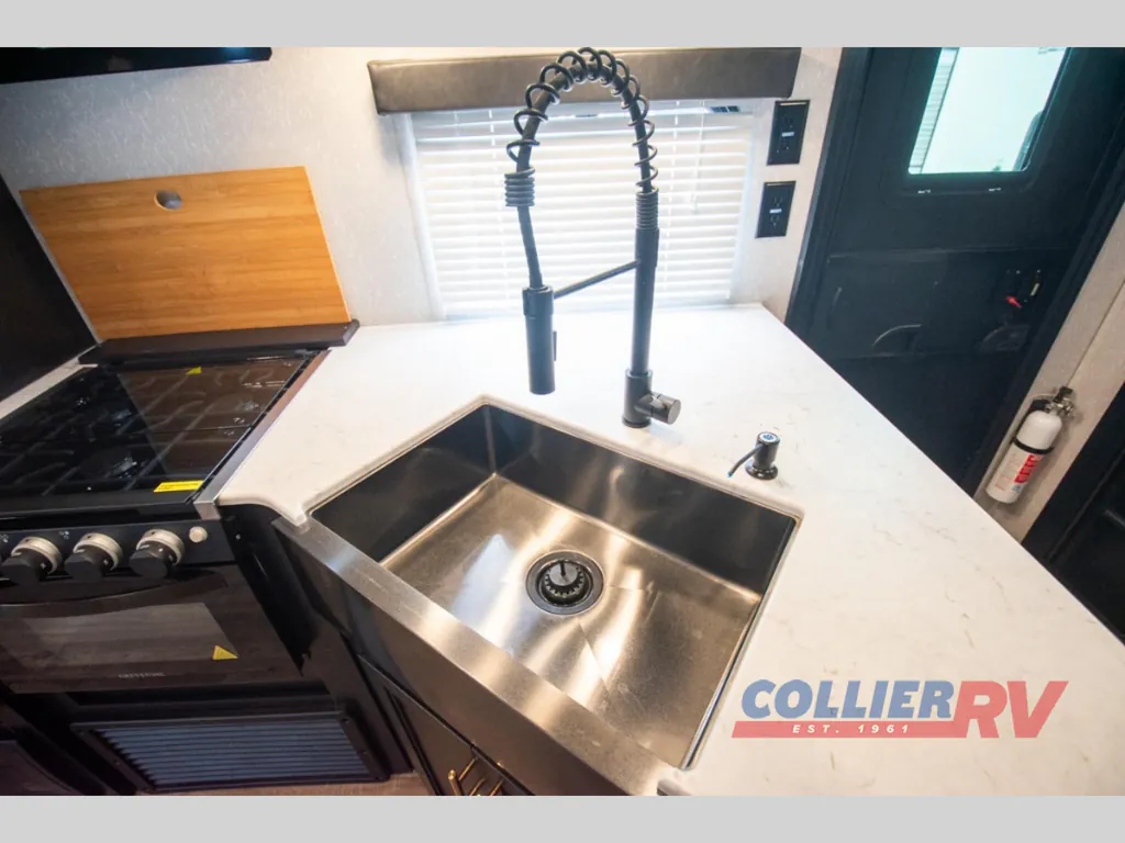 2022 Forest River Cherokee 294GEBG, Photos photo 11