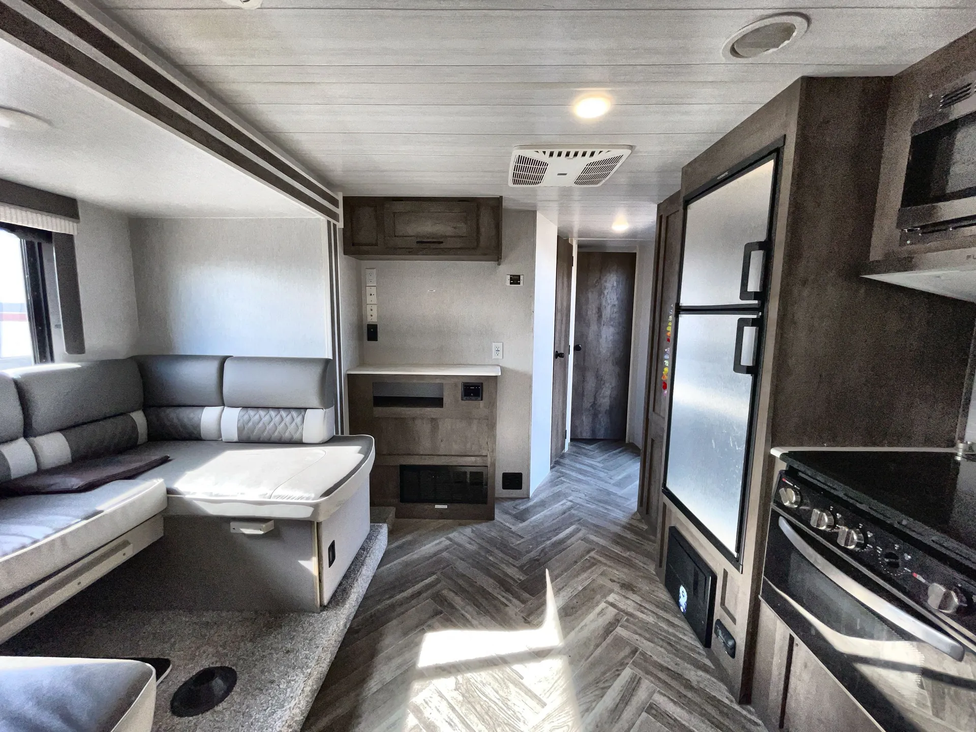 2022 Forest River Salem Cruise Lite 241RLXL — living area main