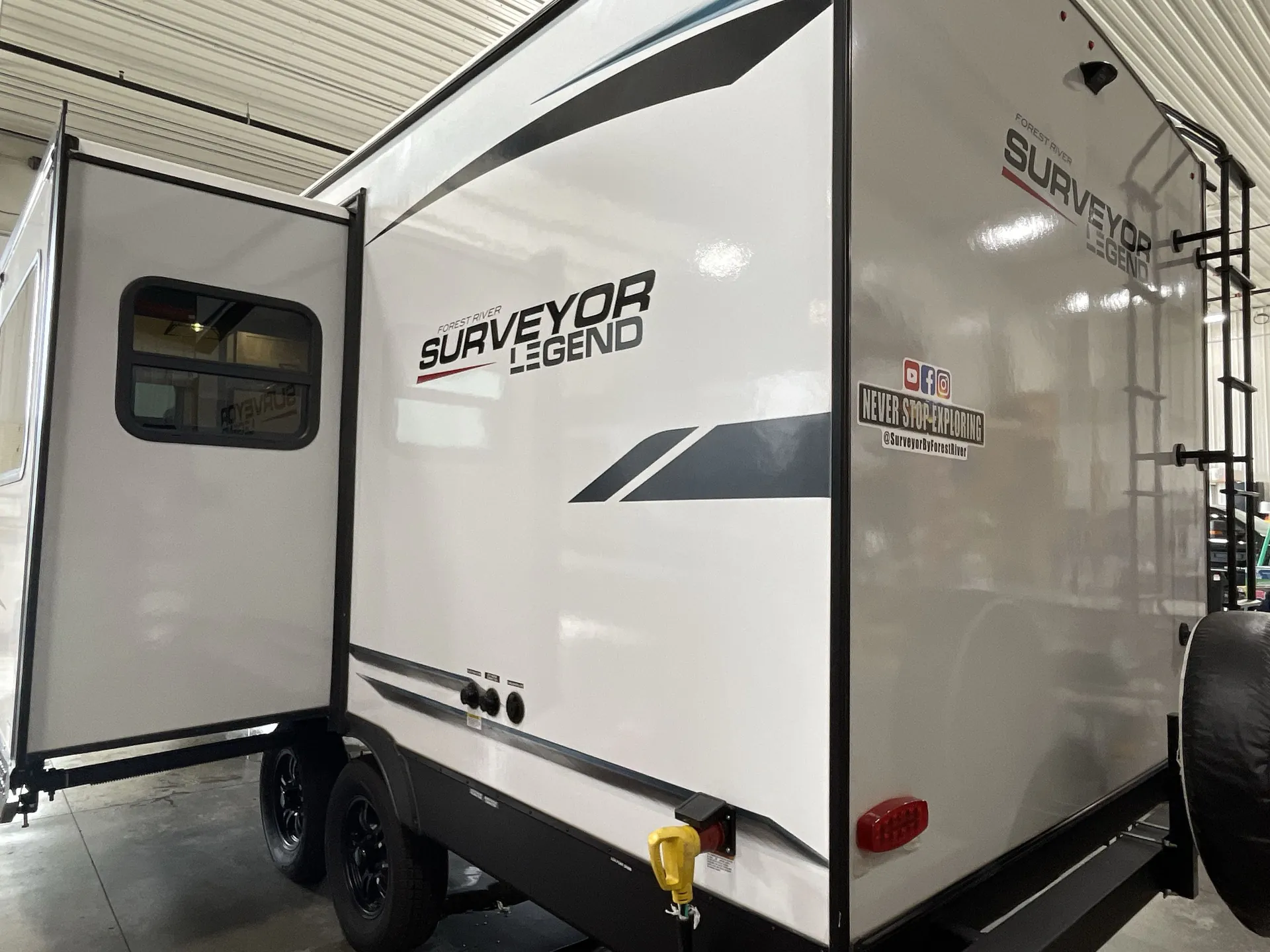 2023 Forest River Surveyor Legend 203RKLE — front