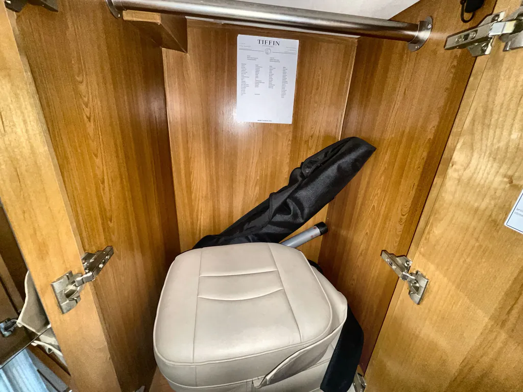 2019 Tiffin Wayfarer 25 QW, Photos photo 10