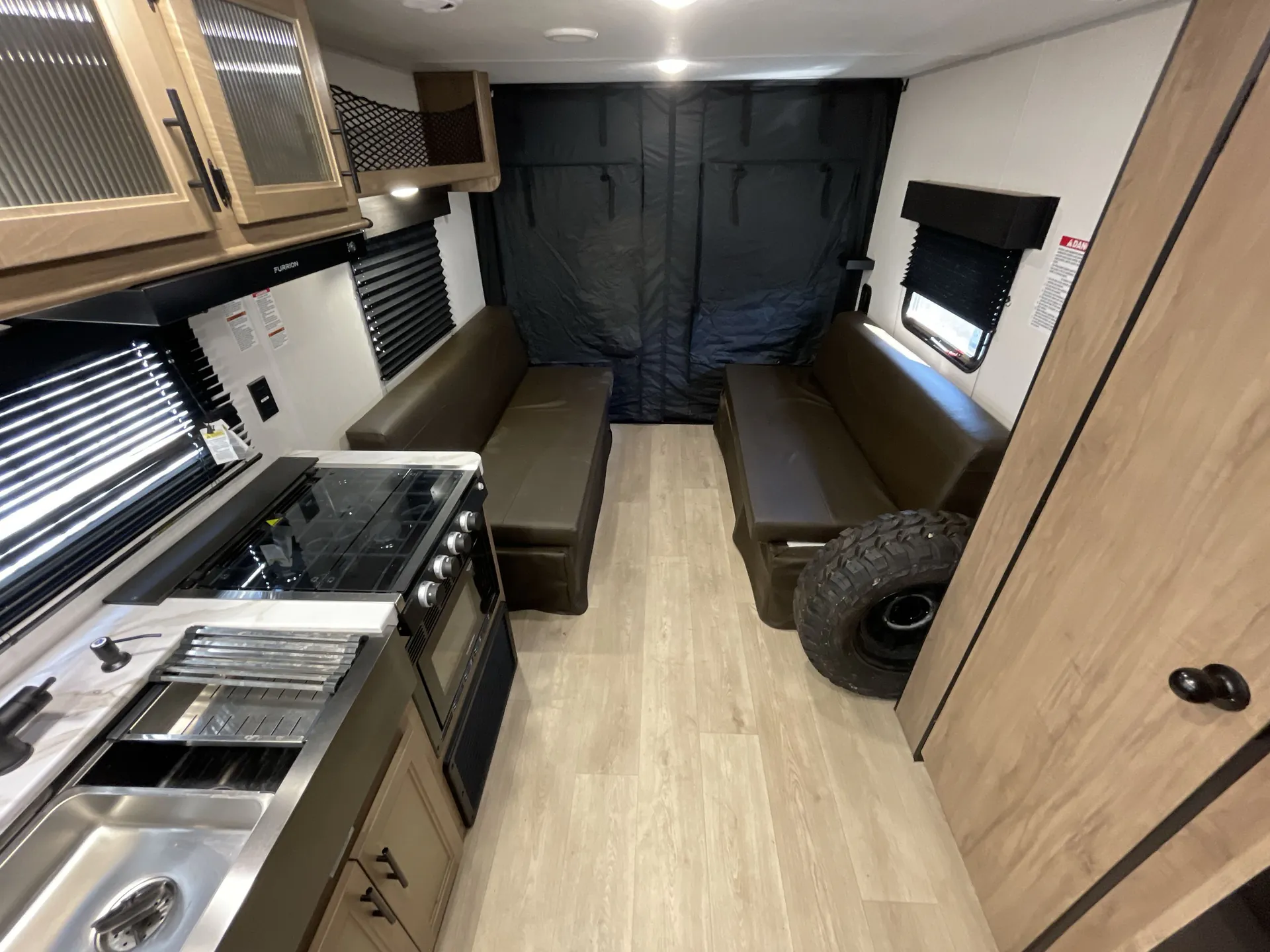 2025 Forest River Cherokee Grey Wolf 22RR — living area main