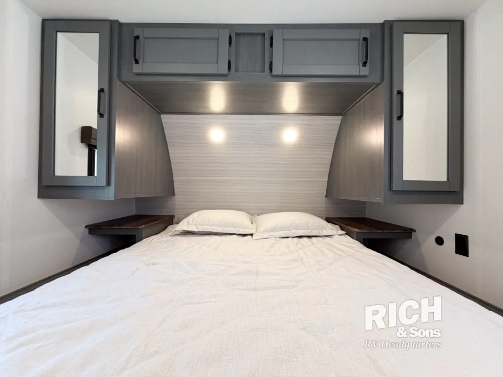 2027 Forest River Puma 31QBBH, Photos photo 20